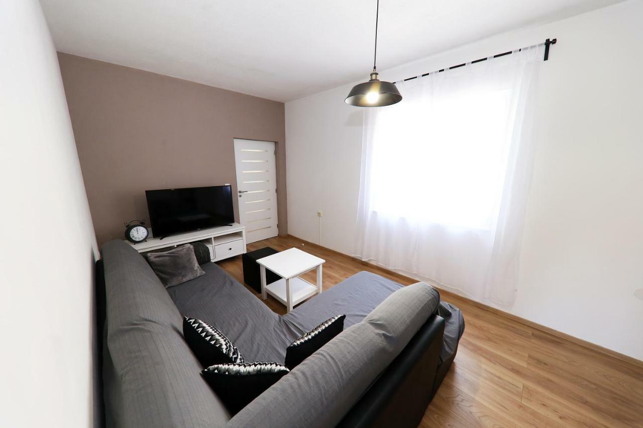Apartman Dana Zára Kültér fotó